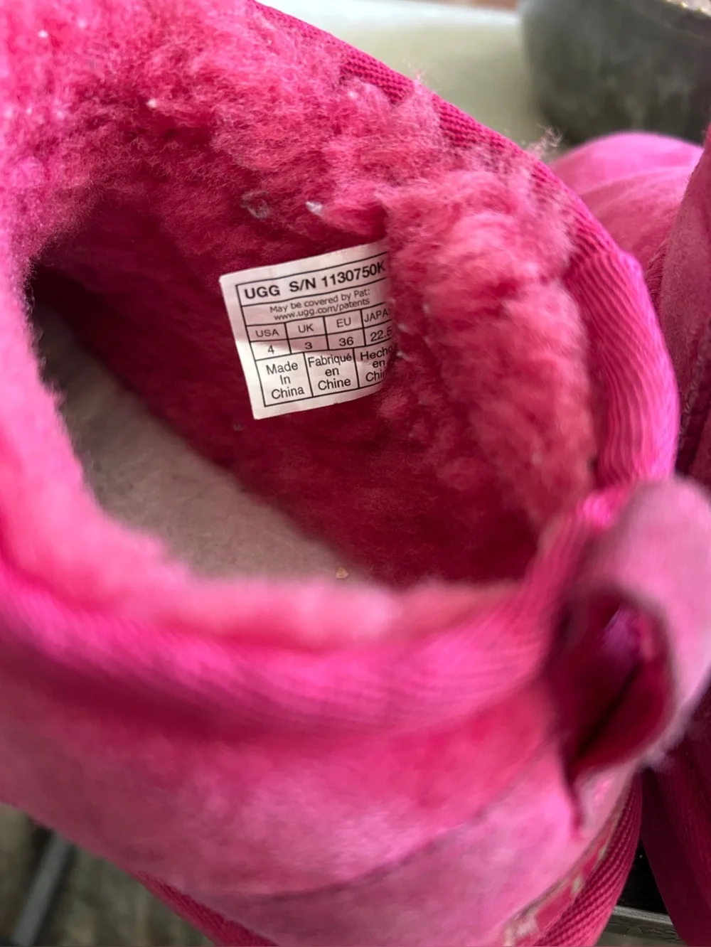 UGG Classic Ultra Mini Fuchsia Boots Sz 4 1130750K